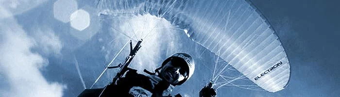 paragliding picture
